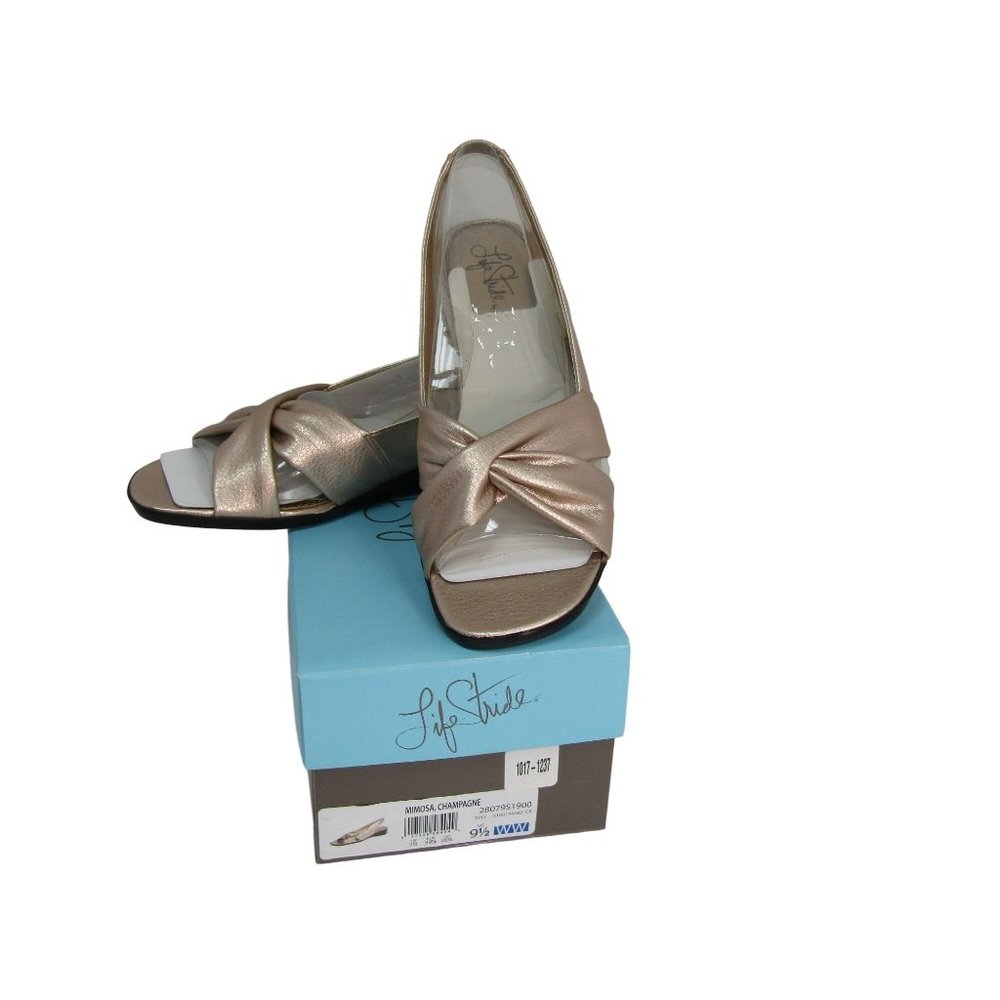 NIB Life Stride women's Mimosa Champagne Twist Front Slingback Sandals size 9.5